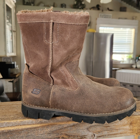 Skechers Y2k Men's Suede Lined Winter Boots Size 8 / 41 Outdoor Biker Hiking - Picture 1 of 10